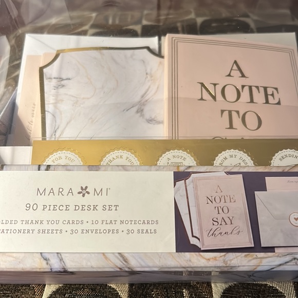 90piece desk set - Picture 2 of 2